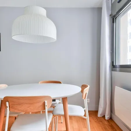 Daire Guestready - Charming Near Catacombs Of